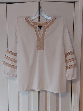 Talbots White Tunic with Beige Lace Trim, Petite Medium